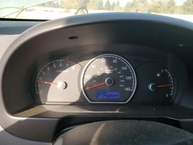 2010 HYUNDAI ELANTRA BLUE  