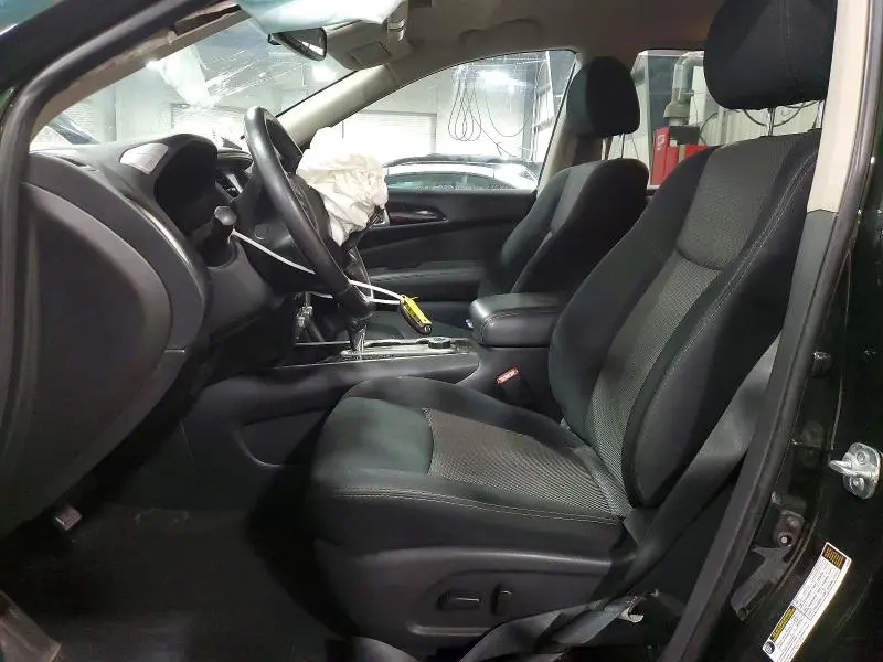 2018 NISSAN PATHFINDER SV  
