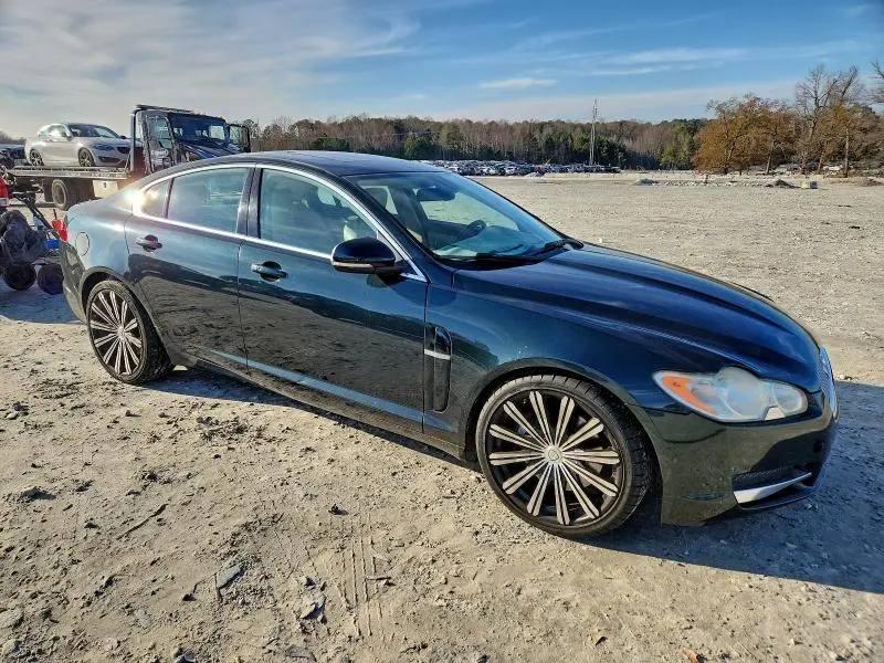 2010 JAGUAR XF PREMIUM  