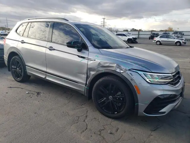 2022 VOLKSWAGEN TIGUAN SE R-LINE BLACK  