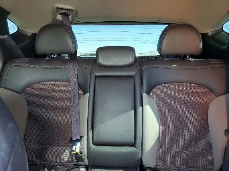 2012 HYUNDAI TUCSON GLS  