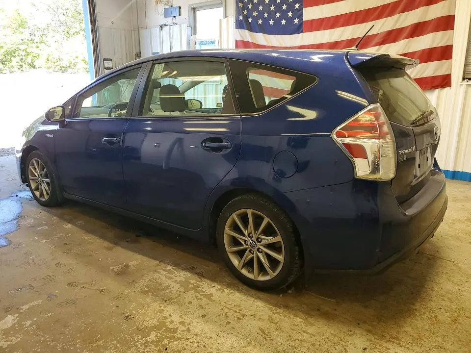 2017 TOYOTA PRIUS V FIVE  