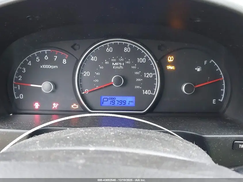 2010 HYUNDAI ELANTRA GLS