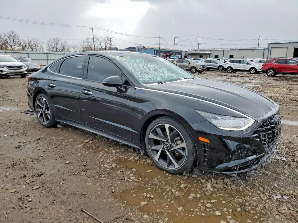 2022 HYUNDAI SONATA SEL PLUS  
