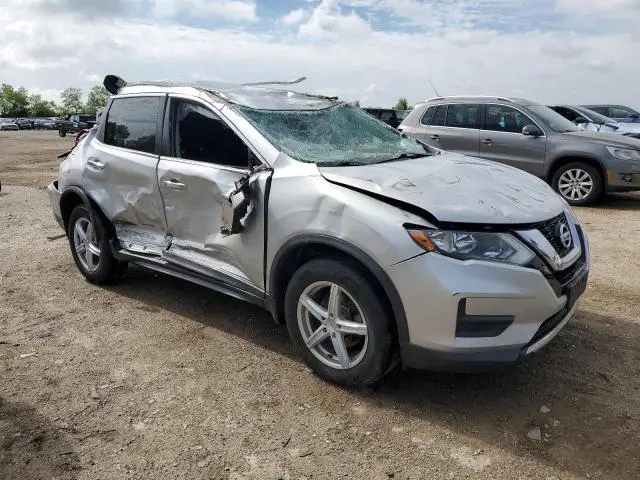 2017 NISSAN ROGUE SV  
