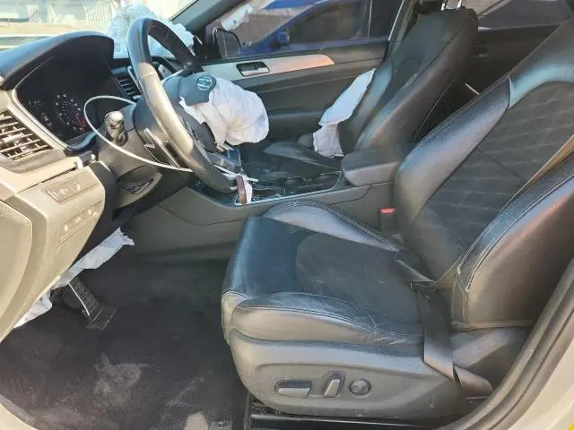 2018 HYUNDAI SONATA SPORT  