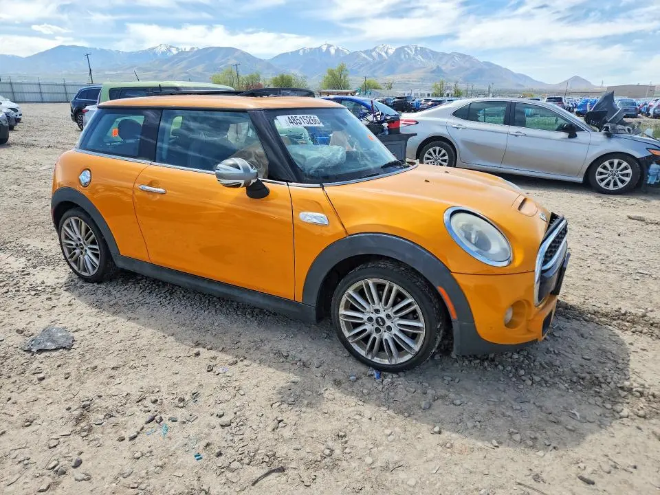 2015 MINI COOPER S  