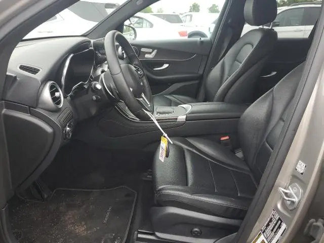 2020 MERCEDES-BENZ GLC 300  
