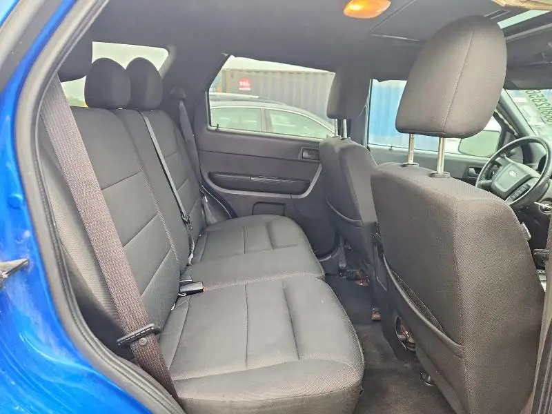 2011 FORD ESCAPE XLT  