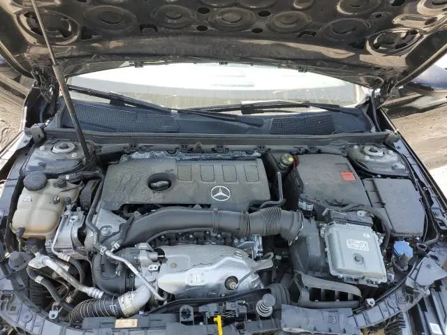 2019 MERCEDES-BENZ A 220  