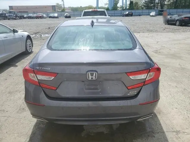 2018 HONDA ACCORD TOURING