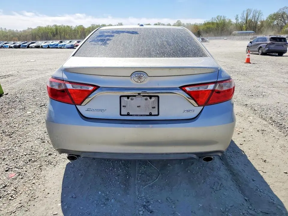 2015 TOYOTA CAMRY XSE V6  