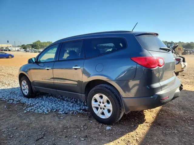 2010 CHEVROLET TRAVERSE LS  