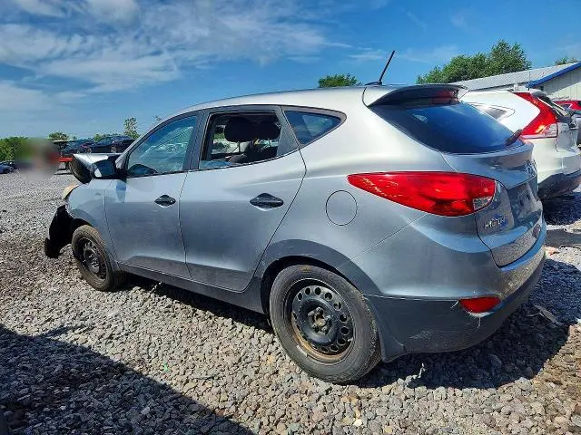 2010 HYUNDAI TUCSON GLS  