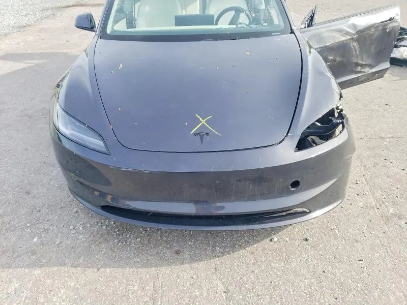 2026 TESLA MODEL 3   