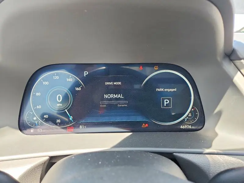 2023 HYUNDAI SONATA SEL  