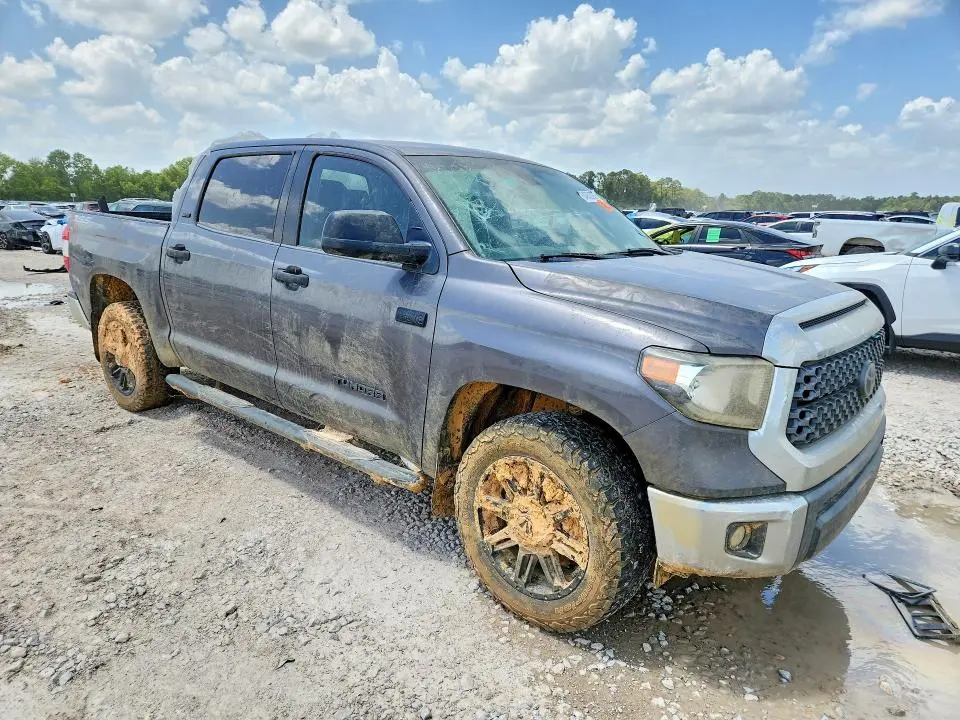 2020 TOYOTA TUNDRA SR5  