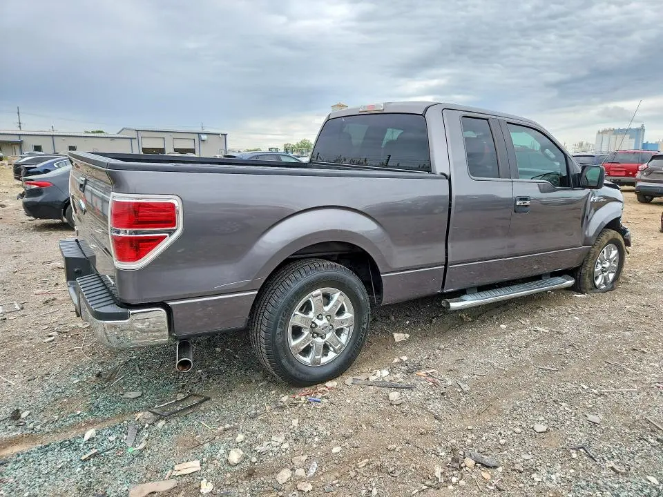 2013 FORD F150 SUPER CAB  