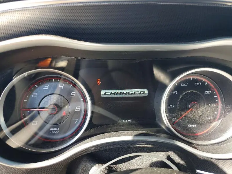 2016 DODGE CHARGER SXT  