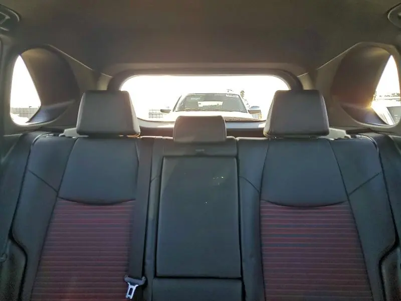 2025 TOYOTA RAV4 XSE  