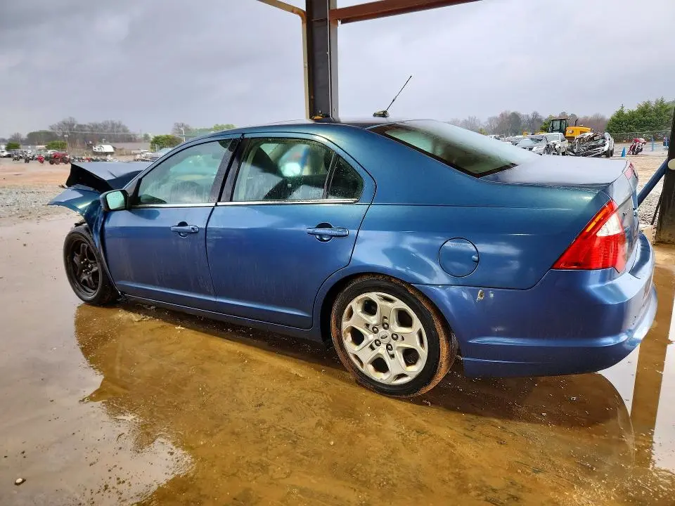 2010 FORD FUSION SE  
