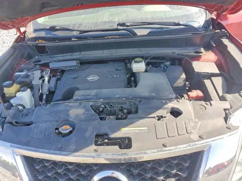 2015 NISSAN PATHFINDER SL  