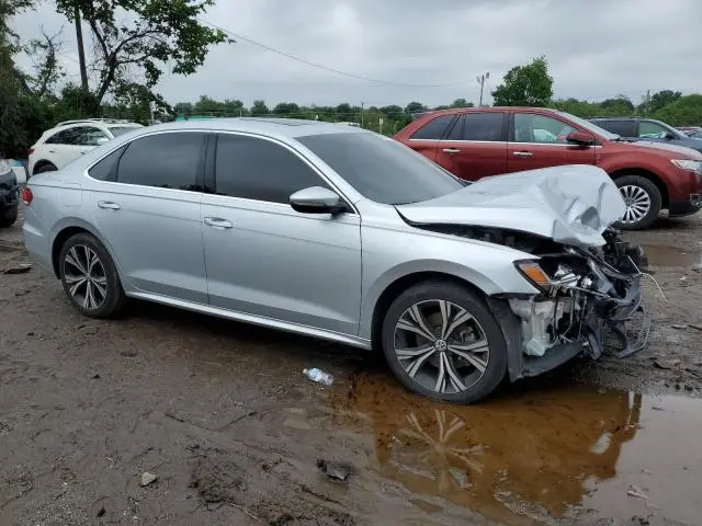 2021 VOLKSWAGEN PASSAT SE  