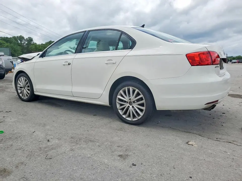 2012 VOLKSWAGEN JETTA SEL  