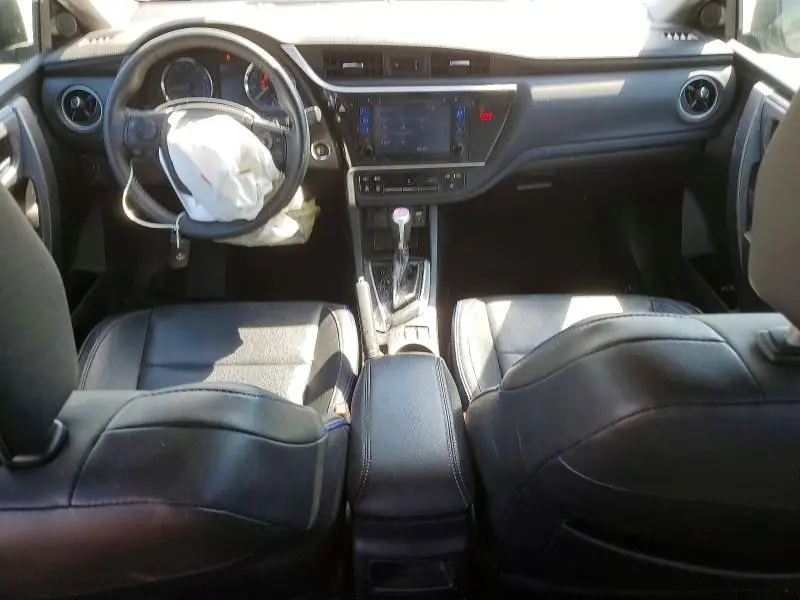 2018 TOYOTA COROLLA XSE  