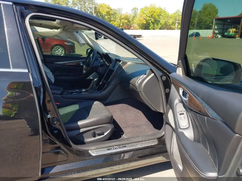 2018 INFINITI Q50 3.0T LUXE/3.0T SPORT