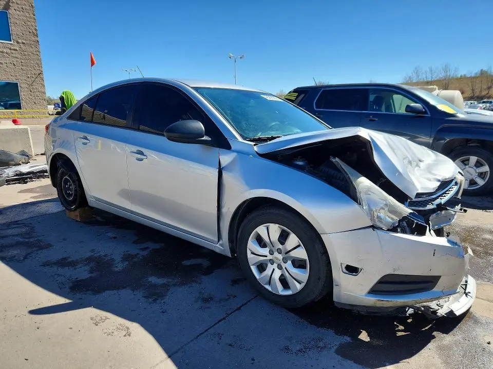2014 CHEVROLET CRUZE LS  