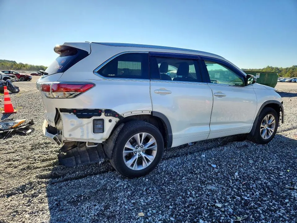 2014 TOYOTA HIGHLANDER XLE  