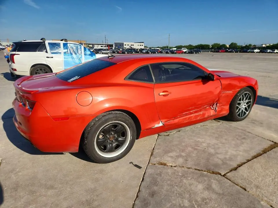2013 CHEVROLET CAMARO LS  