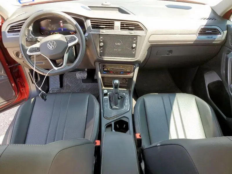 2023 VOLKSWAGEN TIGUAN SE  