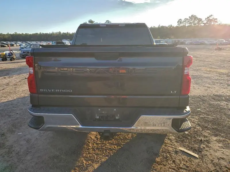 2022 CHEVROLET SILVERADO K1500 LT  