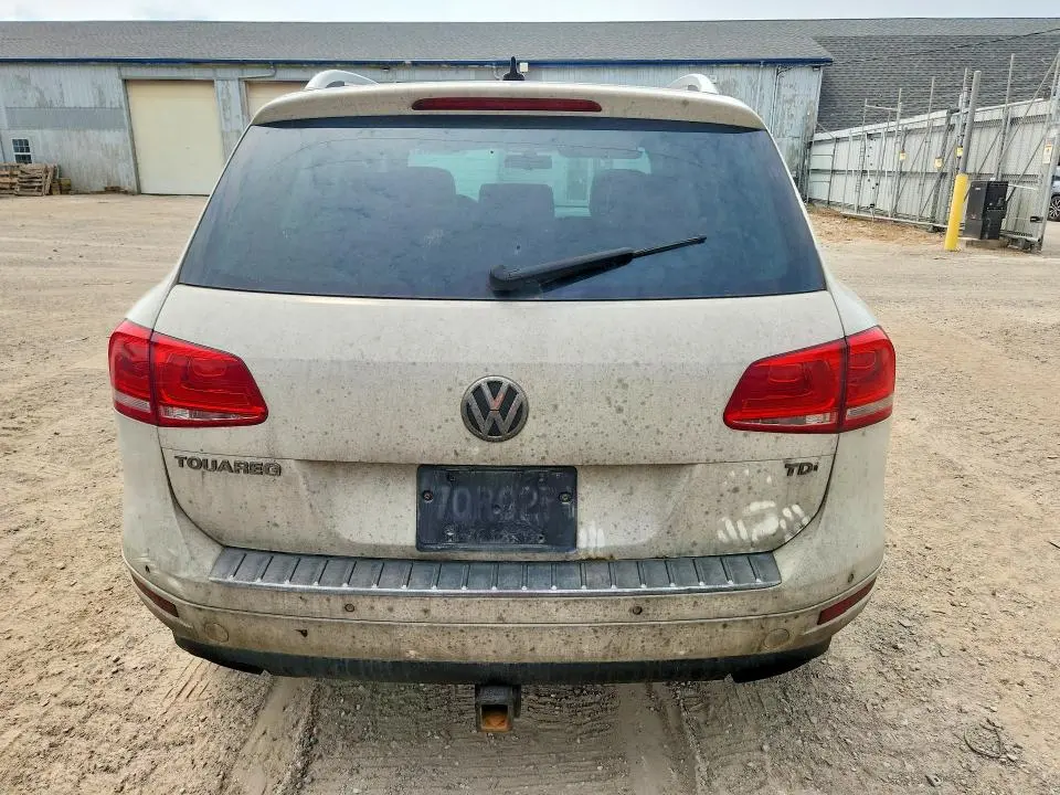 2012 VOLKSWAGEN TOUAREG V6 TDI  