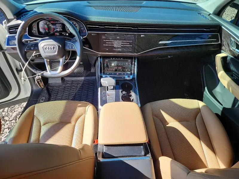 2025 AUDI Q7 PREMIUM PLUS  