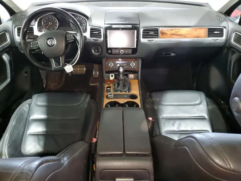 2011 VOLKSWAGEN TOUAREG HYBRID  