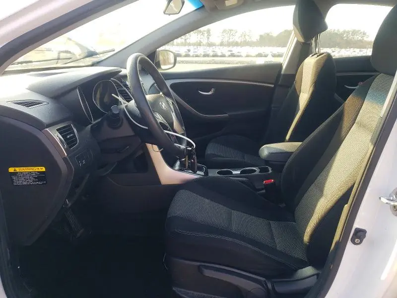 2016 HYUNDAI ELANTRA GT BASE  
