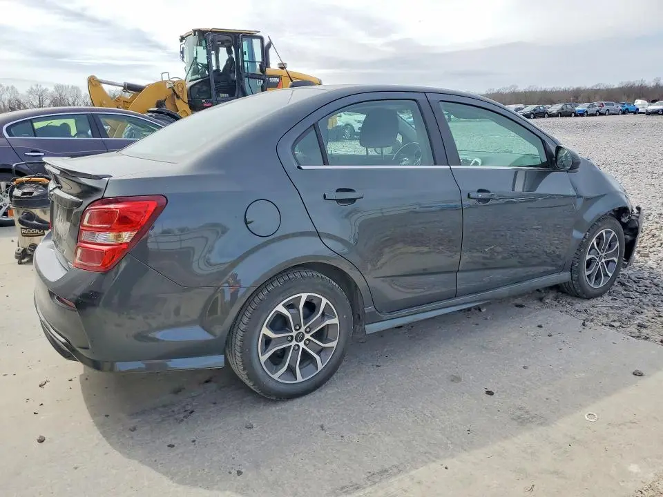 2020 CHEVROLET SONIC LT  