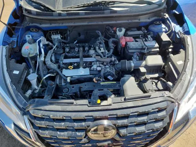 2021 NISSAN KICKS SV  