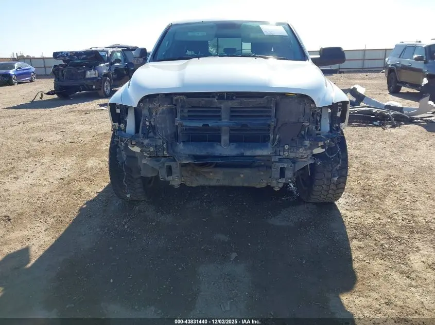2017 RAM 1500 LONE STAR SILVER  4X4 5'7 BOX