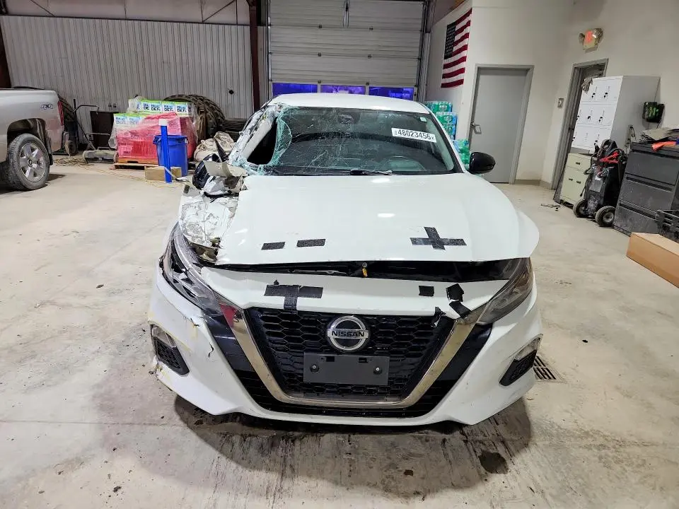 2022 NISSAN ALTIMA 2.5 SR  