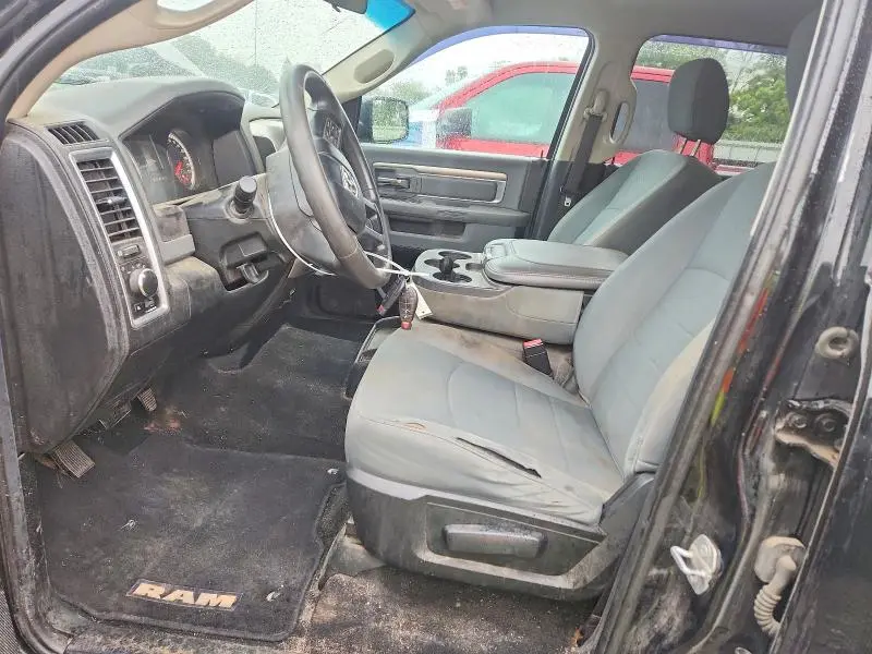 2018 RAM 1500 SLT  