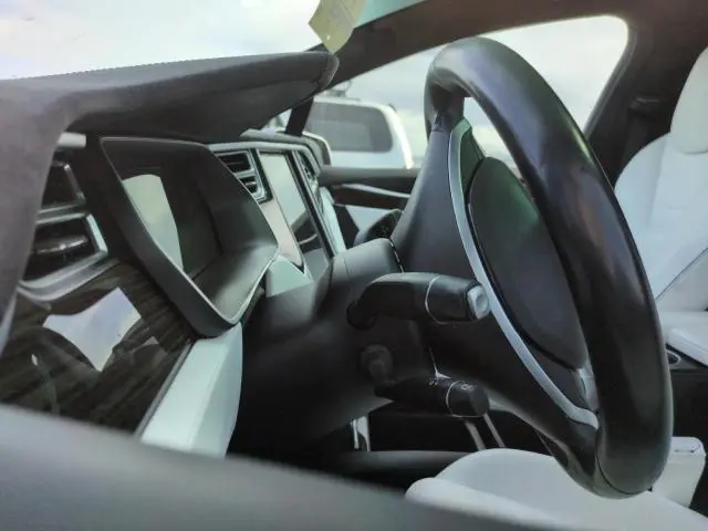 2016 TESLA MODEL X   