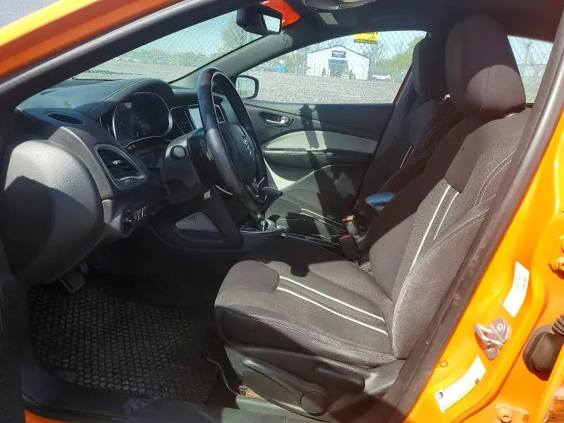 2014 DODGE DART SXT  