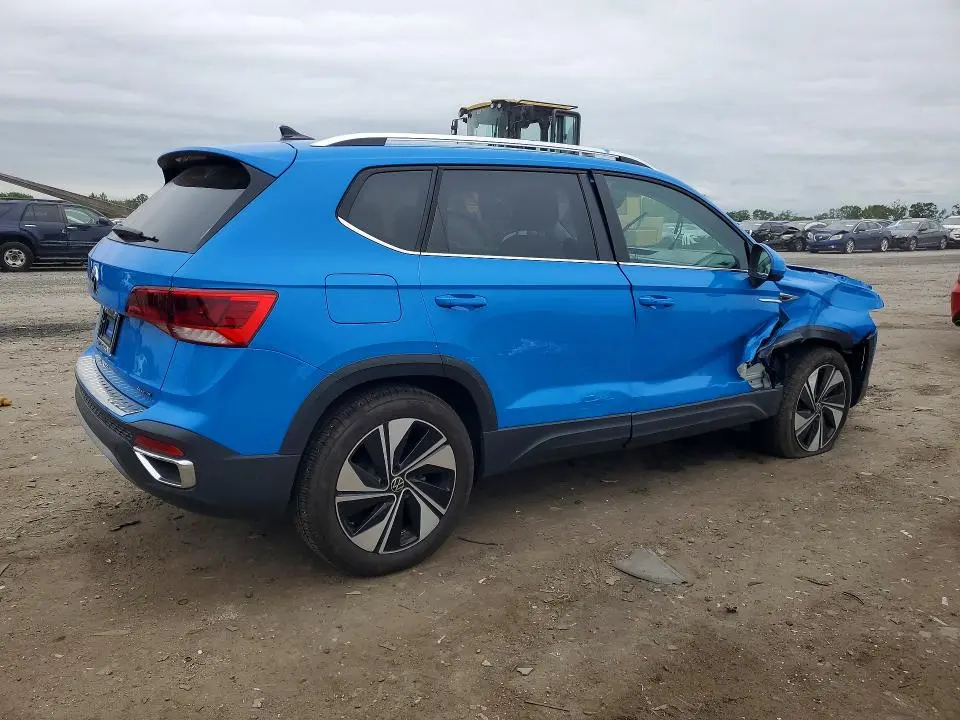 2024 VOLKSWAGEN TAOS SE  