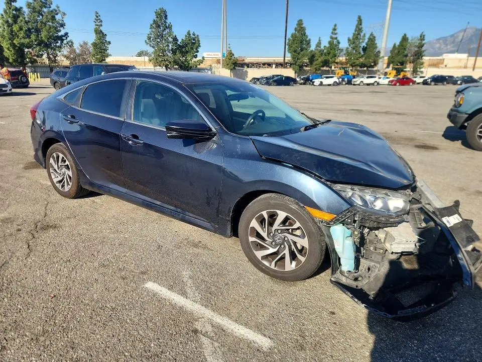 2018 HONDA CIVIC EX  
