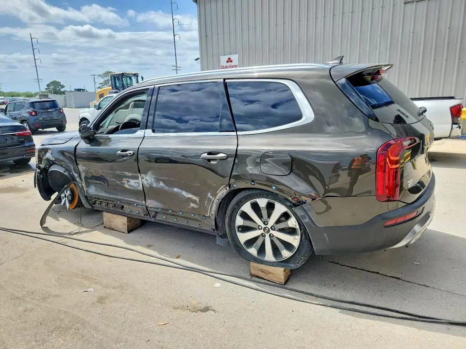 2020 KIA TELLURIDE EX  
