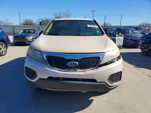 2011 KIA SORENTO LX  